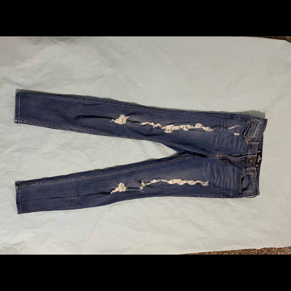 Ripped Hi-Rise Hollister Skinny Jeans